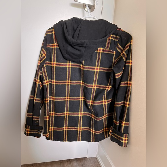 West 49 Boy’s Plaid button up - Picture 3 of 6